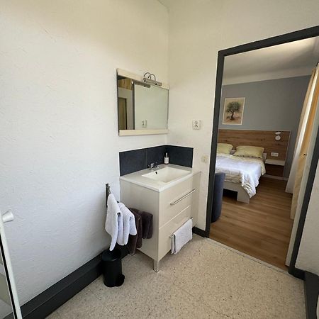 Bnb Castellane Chambre D'Hotes B&B Екстериор снимка