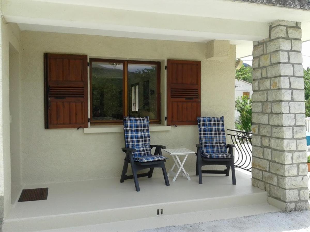 Bnb Castellane Chambre D'Hotes B&B Екстериор снимка