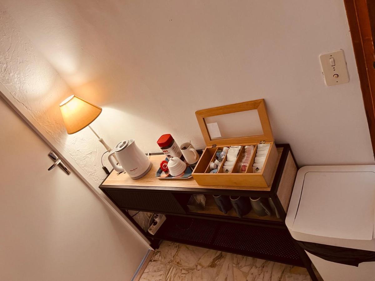 Bnb Castellane Chambre D'Hotes B&B Екстериор снимка